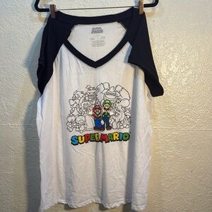 Torrid Mario Super V-Cut T-Shirt Size 2 with Black Sleeves